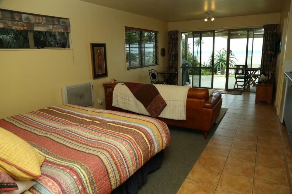 Gems Seaside Lodge Ahipara Eksteriør billede