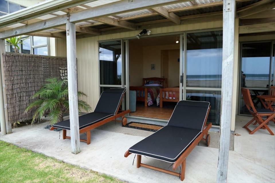 Gems Seaside Lodge Ahipara Eksteriør billede