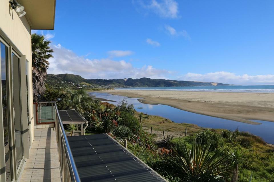 Gems Seaside Lodge Ahipara Eksteriør billede