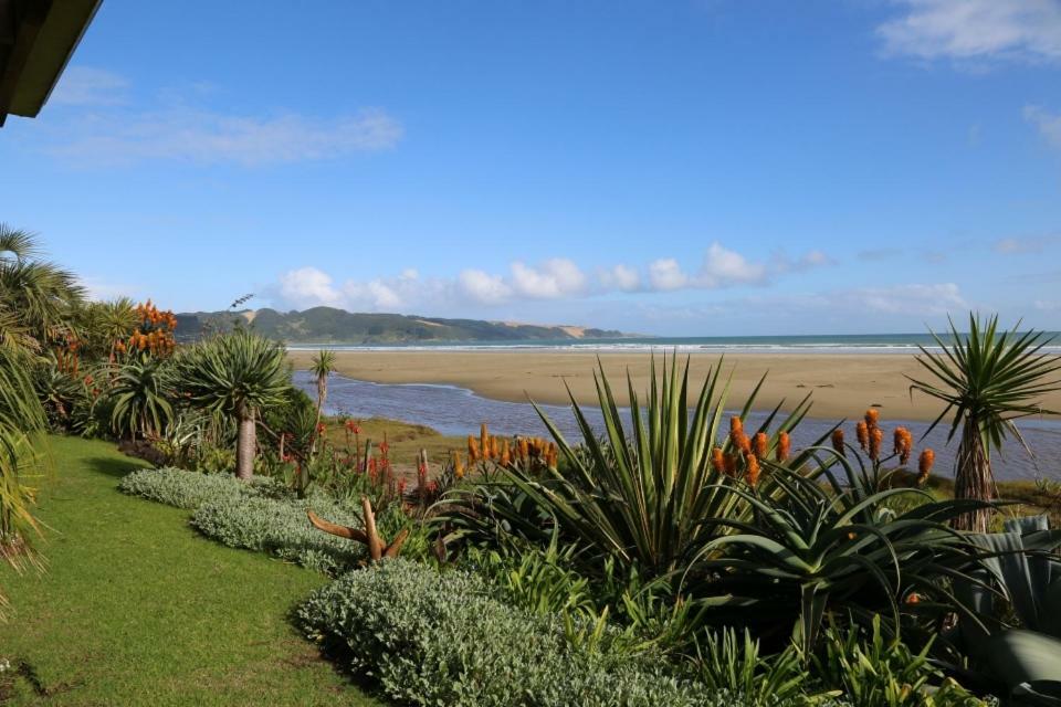 Gems Seaside Lodge Ahipara Eksteriør billede